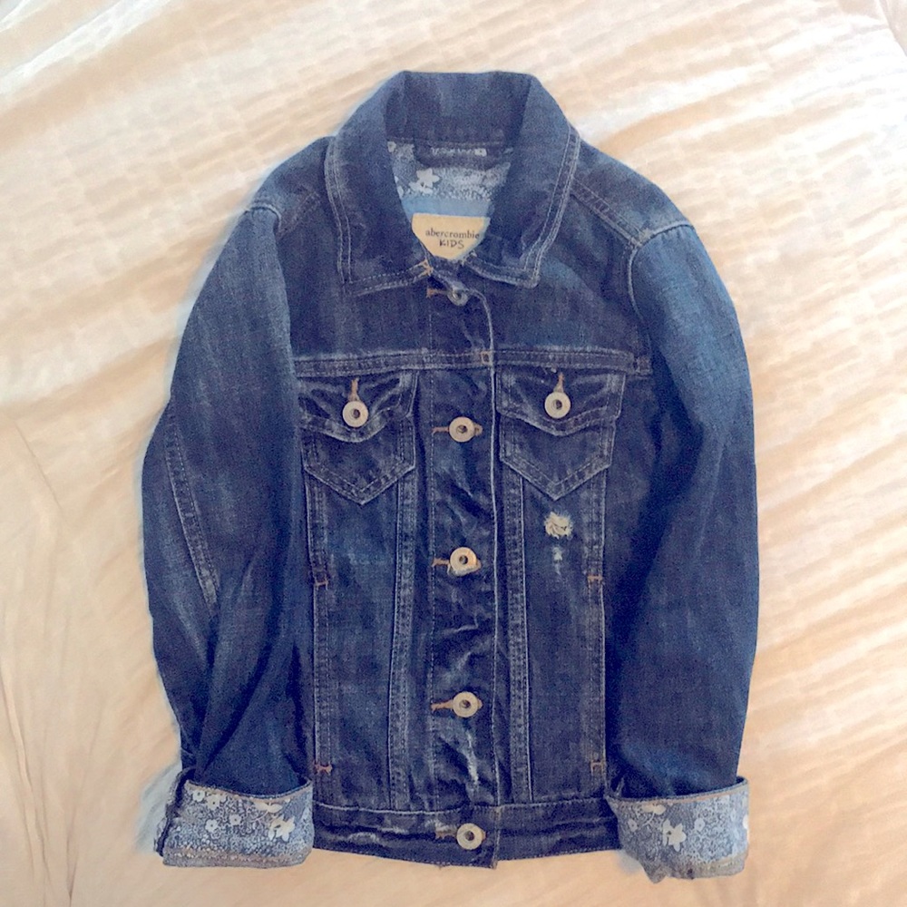 Girls Ambercrombie Jacket 🎀